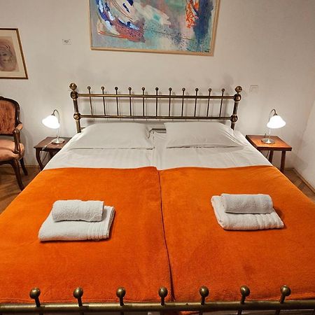 Eufrasiana Apartments Porec Ngoại thất bức ảnh